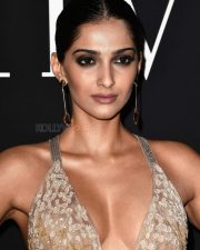 Hot Bollywood Actress Sonam Kapoor Sexy Cleavage Photos 03