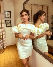 Jawan Movie Actress Sanya Malhotra in a White Shoulder Dress Photos 04