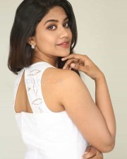 Malavika Satheesan At Choosi Choodangane Press Meet Pictures