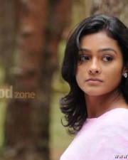 Mathapoo Movie Heroine Gayathri Stills