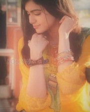 Model Actress Adah Sharma Pictures