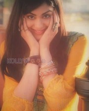 Model Actress Adah Sharma Pictures