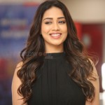 Nivetha Pethuraj 7 Nivetha Pethuraj at Paagal Movie Success Meet Pictures
