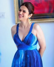 Ravishing Shraddha Das in a Backless Blue Maxi Dress Pictures 02 Ravishing Shraddha Das in a Backless Blue Maxi Dress Pictures 02