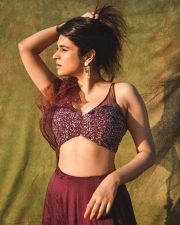 Sensuous Shraddha Das Photoshoot Pictures 03