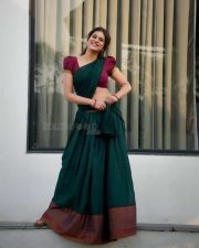 Shraddha Das Hot Navel in Half Saree Photos 01 Shraddha Das Hot Navel in Half Saree Photos 01