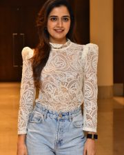 Sizzling Ashika Ranganath at Bhartha Mahasayulaku Wignyapthi Success Celebration Photos 03