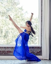 Stunning Adah Sharma Dance Move 01