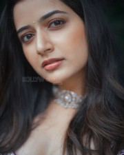 Stunning Ashika Ranganath Sexy Photoshoot Pictures 07