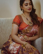 Tamil Actress Nivetha Pethuraj Glam Pictures 04