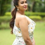 Pujita Ponnada 17 Telugu Actress Pujita Ponnada at Akasa Veedhilo Movie Trailer Launch Photos
