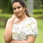 Pujita Ponnada 8 Telugu Actress Pujita Ponnada at Akasa Veedhilo Movie Trailer Launch Photos