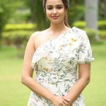 Pujita Ponnada 7 Telugu Actress Pujita Ponnada at Akasa Veedhilo Movie Trailer Launch Photos