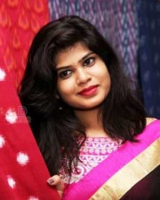 Actress Alekhya Inaugurates Pochampally Ikat Art Mela Photos 01