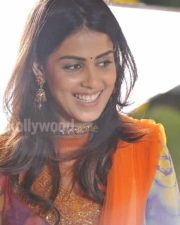 Actress Genelia Cute Sexy Pictures 16