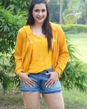 Actress Mannara Chopra At Hi 5 Movie Set Photos 07 Actress Mannara Chopra At Hi 5 Movie Set Photos 07