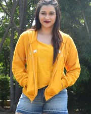 Actress Mannara Chopra At Hi 5 Movie Set Photos 11 Actress Mannara Chopra At Hi 5 Movie Set Photos 11