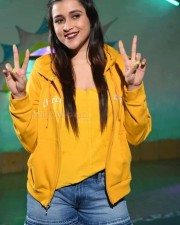 Actress Mannara Chopra At Hi 5 Movie Set Photos 16 Actress Mannara Chopra At Hi 5 Movie Set Photos 16