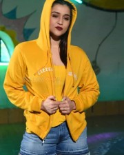 Actress Mannara Chopra At Hi 5 Movie Set Photos 30 Actress Mannara Chopra At Hi 5 Movie Set Photos 30