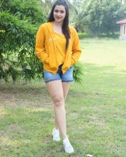 Actress Mannara Chopra At Hi 5 Movie Set Photos 39 Actress Mannara Chopra At Hi 5 Movie Set Photos 39