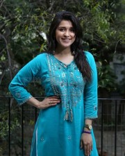 Actress Mannara Chopra At Sutraa Grand Fashion Showcase And Curtain Raiser Photos 28 Actress Mannara Chopra At Sutraa Grand Fashion Showcase And Curtain Raiser Photos 28