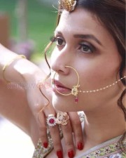 Actress Mannara Chopra New Photoshoot Stills 04 Actress Mannara Chopra New Photoshoot Stills 04