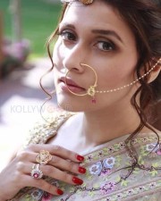 Actress Mannara Chopra New Photoshoot Stills 05 Actress Mannara Chopra New Photoshoot Stills 05