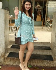 Actress Mannara Chopra Spotted At An Eatery In Mumbai Photos 02 Actress Mannara Chopra Spotted At An Eatery In Mumbai Photos 02