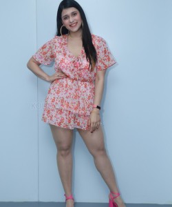 Actress Mannara Chopra at Advanced Grohair Clinic Launch Photos 05