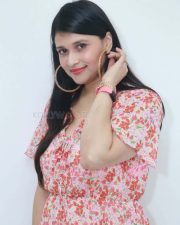 Actress Mannara Chopra at Advanced Grohair Clinic Launch Photos 25
