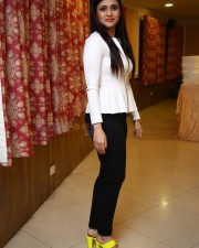 Actress Mannara Chopra at Santosham South Indian Film Awards 2021 Curtain Raiser Press Meet Pictures 02