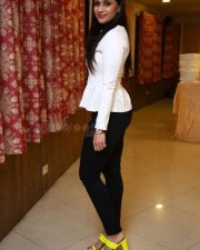 Actress Mannara Chopra at Santosham South Indian Film Awards 2021 Curtain Raiser Press Meet Pictures 05 Actress Mannara Chopra at Santosham South Indian Film Awards 2021 Curtain Raiser Press Meet Pictures 05
