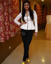 Actress Mannara Chopra at Santosham South Indian Film Awards 2021 Curtain Raiser Press Meet Pictures 07 Actress Mannara Chopra at Santosham South Indian Film Awards 2021 Curtain Raiser Press Meet Pictures 07
