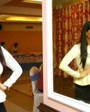 Actress Mannara Chopra at Santosham South Indian Film Awards 2021 Curtain Raiser Press Meet Pictures 17 Actress Mannara Chopra at Santosham South Indian Film Awards 2021 Curtain Raiser Press Meet Pictures 17