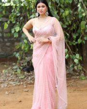 Actress Mannara Chopra at Tiragabadara Saami Teaser Launch Pictures 37