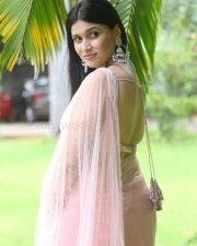 Actress Mannara Chopra at Tiragabadara Saami Teaser Launch Pictures 60