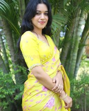 Actress Mirnalini Ravi at Love Guru Movie Press Meet Pictures 16