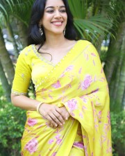 Actress Mirnalini Ravi at Love Guru Movie Press Meet Pictures 21