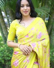 Actress Mirnalini Ravi at Love Guru Movie Press Meet Pictures 22