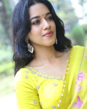 Actress Mirnalini Ravi at Love Guru Movie Press Meet Pictures 33