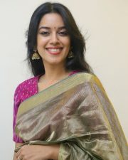 Actress Mirnalini Ravi at Maama Mascheendra Pre Release Event Pictures 13