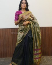 Actress Mirnalini Ravi at Maama Mascheendra Pre Release Event Pictures 20