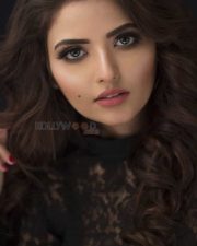 Actress Shirin Kanchwala Photoshoot Stills 01