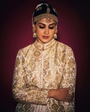 Elegant Genelia Deshmukh in a Traditional Chanderi Silk Ivory Kurta with a Matching Lehenga Photos 05