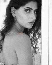 Karishma Sharma Very Hot Photos 01 Karishma Sharma Very Hot Photos 01