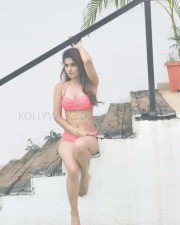 Model Karishma Sharma Sexy Photos 04 Model Karishma Sharma Sexy Photos 04