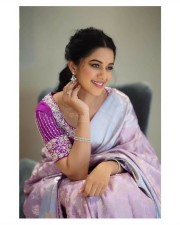Passionate Mirnalini Ravi in Lavender Saree Photos 01