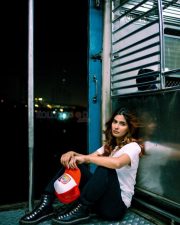 Ragini MMS Returns Actress Karishma Sharma Sexy Pictures 11