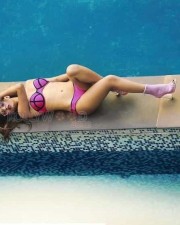 Ragini Mms Returns Heroine Karishma Sharma Sexy Photos 07 Ragini Mms Returns Heroine Karishma Sharma Sexy Photos 07