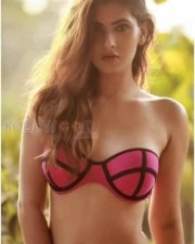 Ragini Mms Returns Heroine Karishma Sharma Sexy Photos 11 Ragini Mms Returns Heroine Karishma Sharma Sexy Photos 11